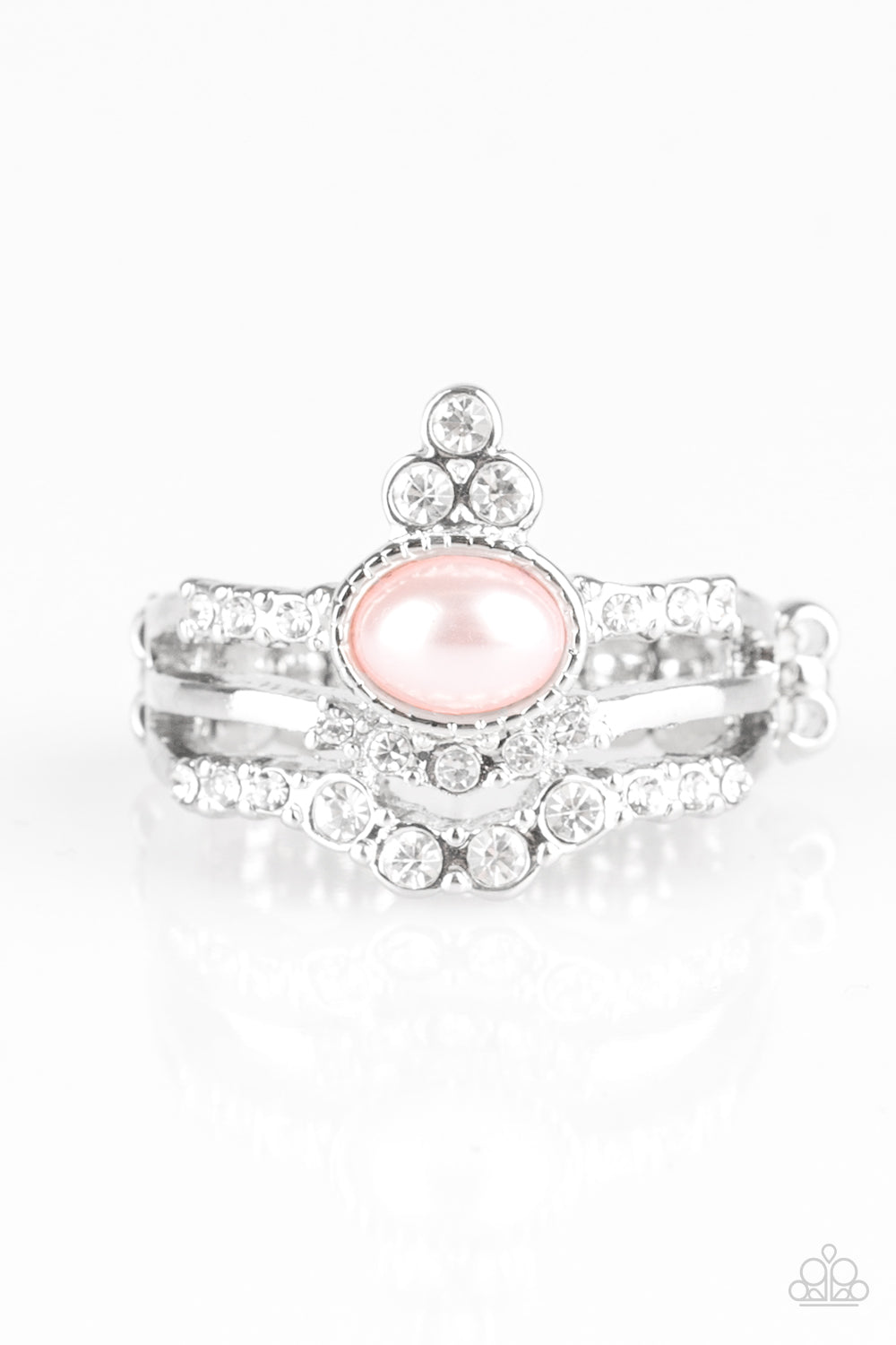 Encrusted in glassy white rhinestones, dainty silver bars arc across the finger, coalescing into an airy band. Dotted with a pearly pink bead, a glittery white rhinestone frame crowns the uppermost band for a regal finish. Features a stretchy band for a flexible fit.
