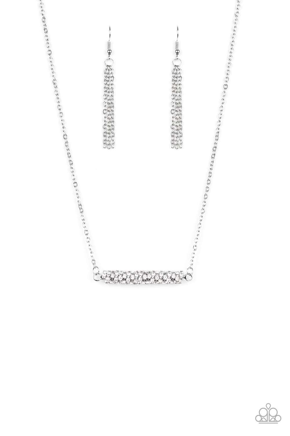 As if rolled in glitter, a chain of glassy white rhinestones spins tightly into a rounded silver pendant that is suspended horizontally below the collar for a refined flair. Features an adjustable clasp closure.
