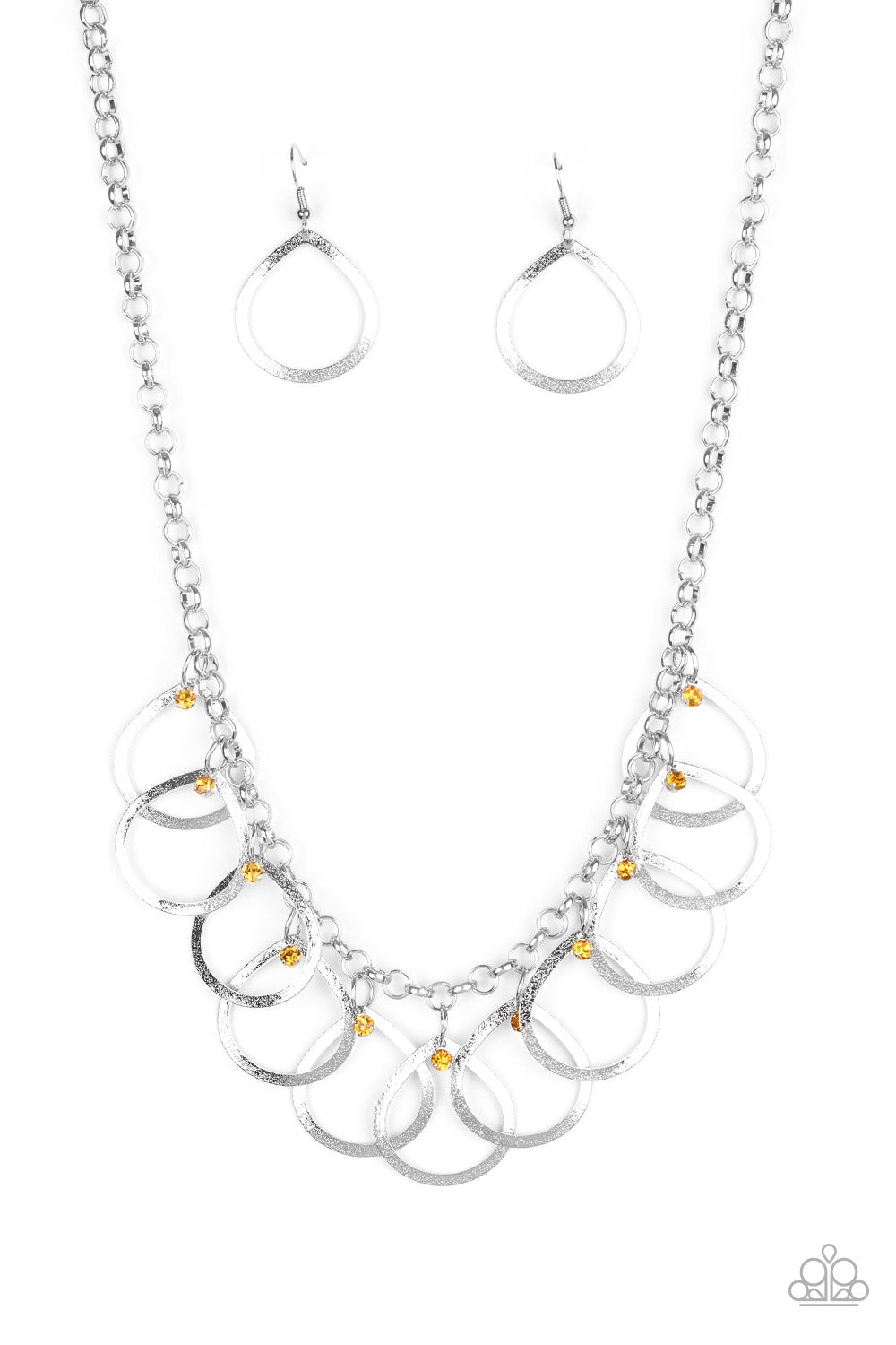 Delicately hammered in a shimmery finish, shiny silver teardrops dangle from dainty yellow rhinestone embellished links, creating a refined fringe below the collar. Features an adjustable clasp closure.