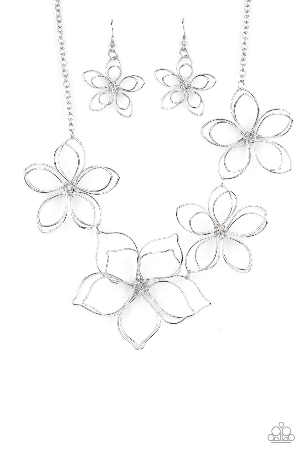 Shiny silver wire delicately twists into oversized blossoms. Varying in size, the airy floral frames delicately link into an asymmetrical display as the layered frames elegantly pop beneath the collar. Features an adjustable clasp closure.