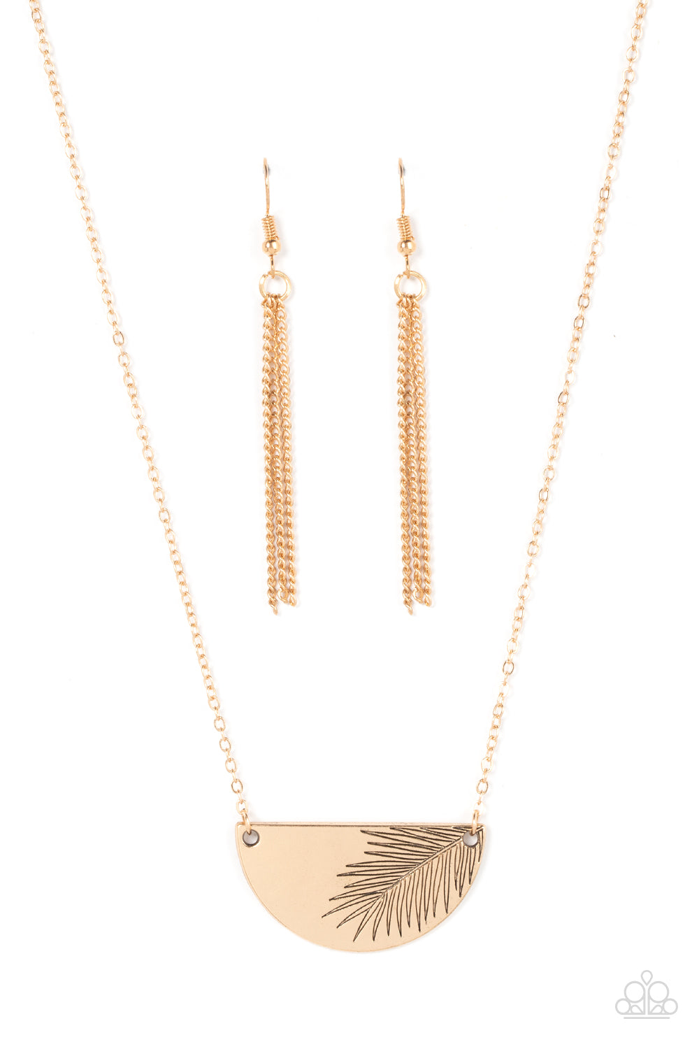 ​Suspended between the center of a dainty gold chain, a glistening gold half moon plate is stamped in an antiqued palm leaf for a seasonal flair. Features an adjustable clasp closure.